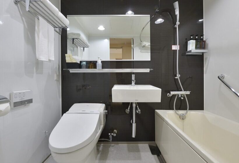 اتاق اکونومی, Jal City Naha