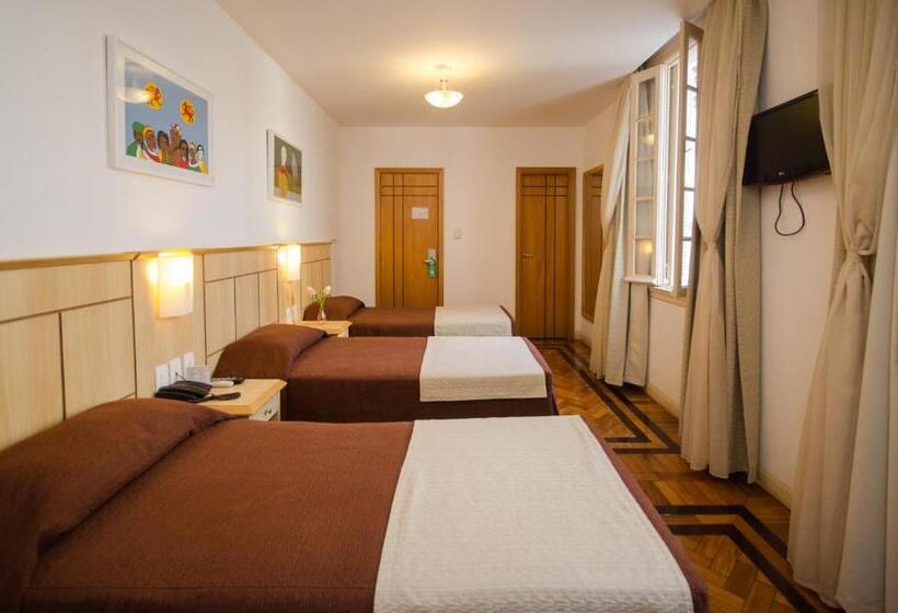 Quarto Triplo Estandar, Monte Alegre