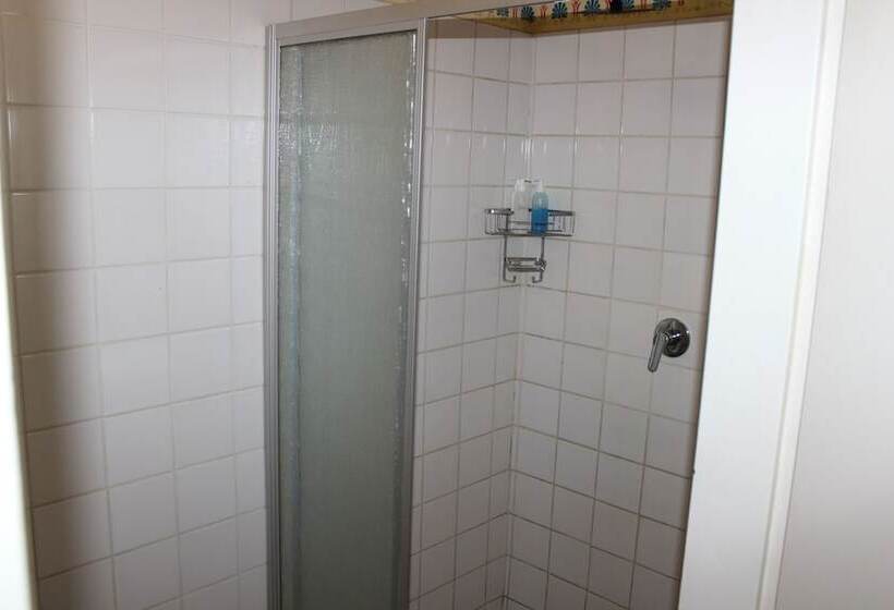 اتاق استاندارد, Purple Olive Guest House