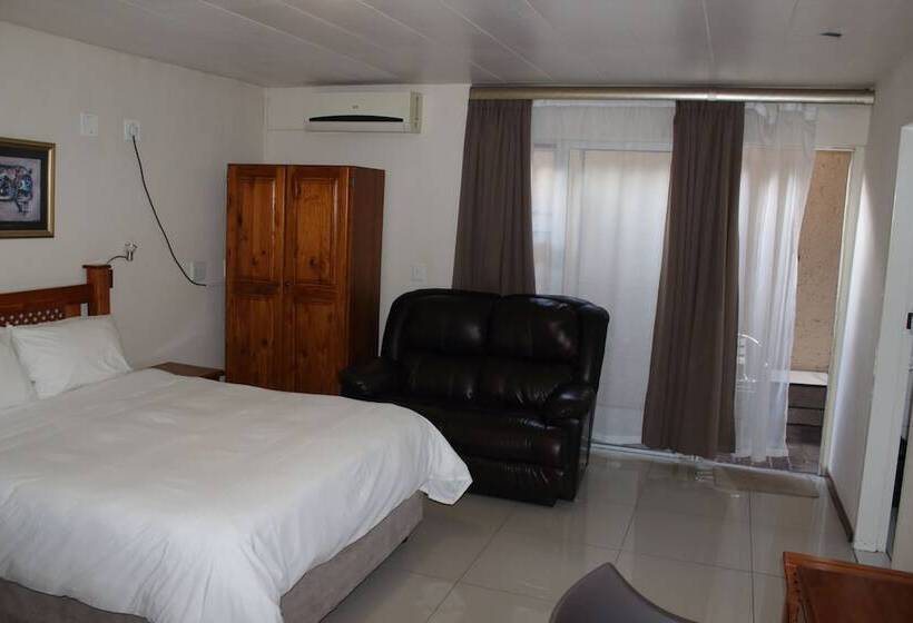 اتاق استاندارد, Purple Olive Guest House