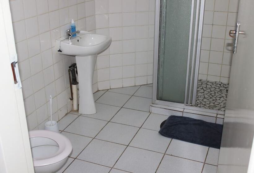 اتاق استاندارد, Purple Olive Guest House