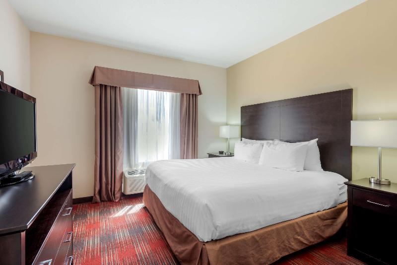 スイート, Best Western Plus Red Deer Inn & Suite