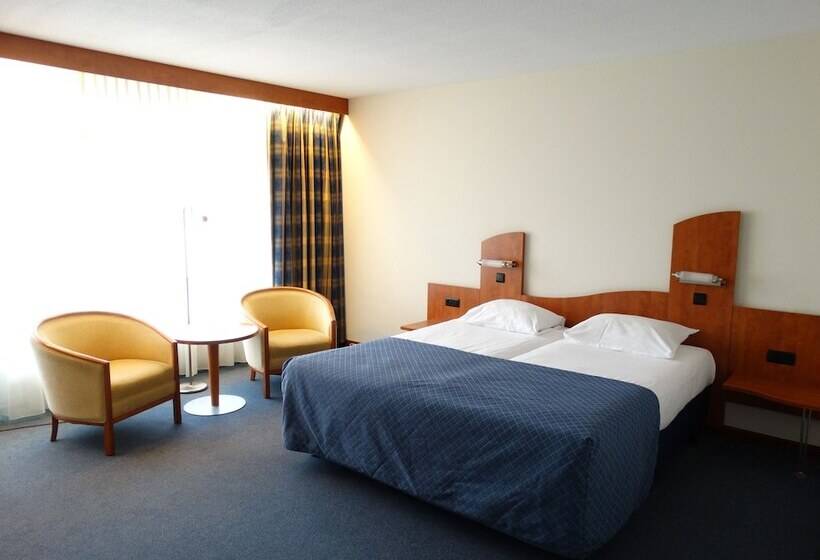 Семейный Номер, Fletcher Hotel Restaurant De Reiskoffer