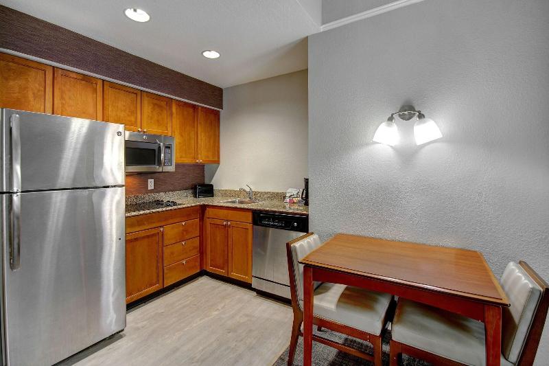 스탠다드 스튜디오 킹침대, Residence Inn By Marriott Morgantown Medical Center Area