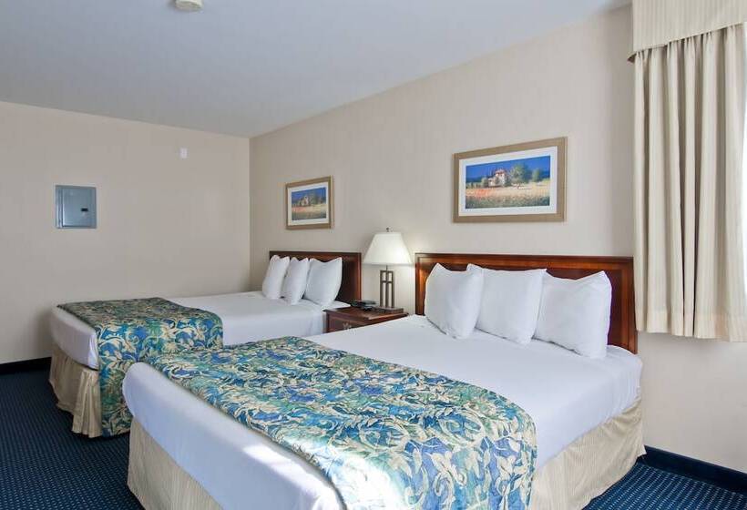 Номер Стандарт 2 Двуспальные Кровати, Travelodge By Wyndham Trenton