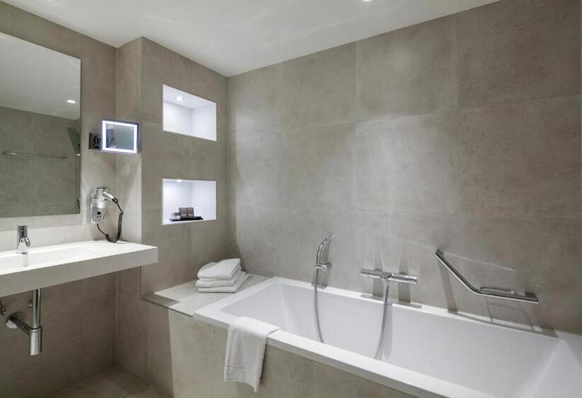 Номер Superior, Van Der Valk Hotel Hengelo