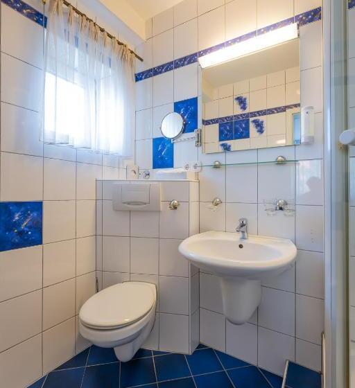 Номер Стандарт, Ambient Hotel Am Europakanal