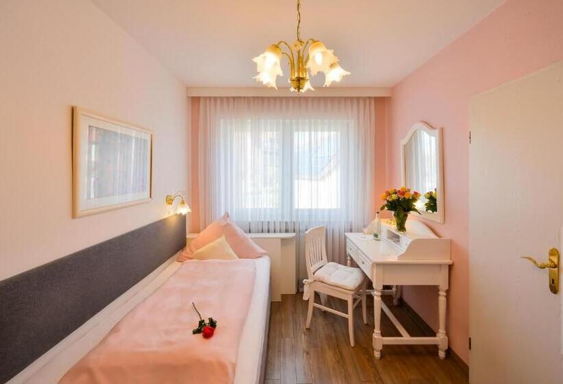 Номер Комфорт Индивидуальный, Ambient Hotel Am Europakanal