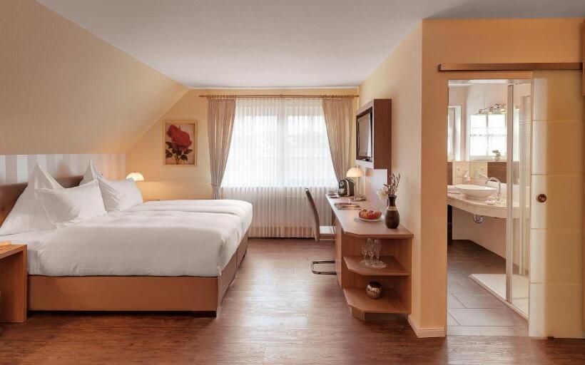 Номер Deluxe, Der Romantik Hof Greetsiel