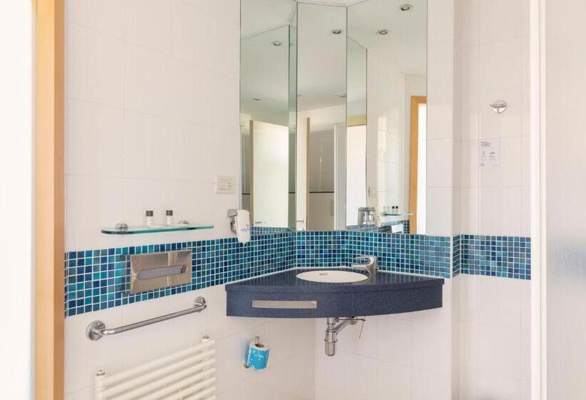 اتاق سوپریور, B&b Hotel Cherasco Langhe