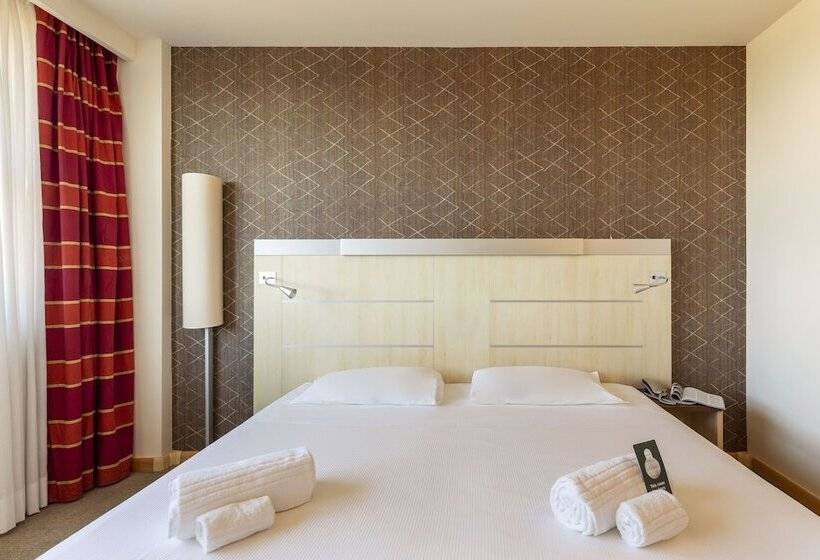 اتاق استاندارد, B&b Hotel Cherasco Langhe