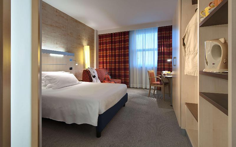 اتاق سوپریور, B&b Hotel Cherasco Langhe