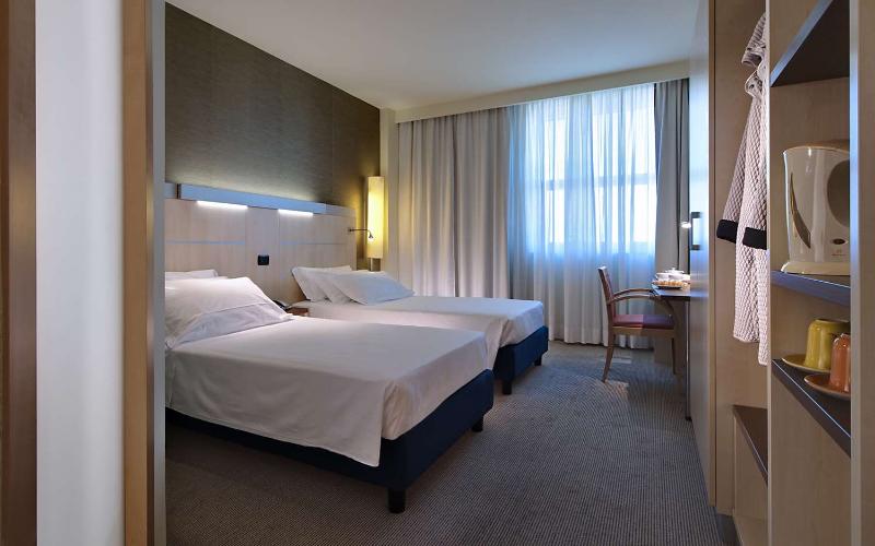 اتاق استاندارد, B&b Hotel Cherasco Langhe