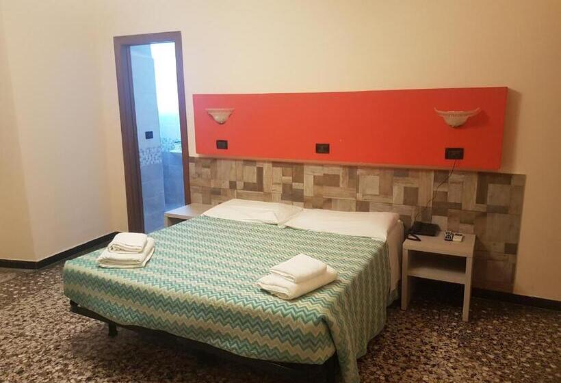 اتاق استاندارد چهار تخته, Le Tre Stazioni