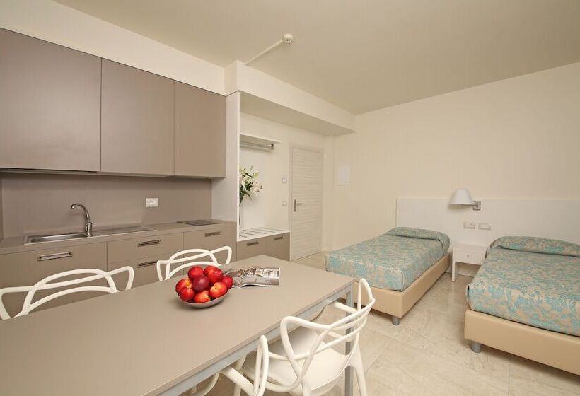 آپارتمان لوکس 1 خوابه, Residence Holiday