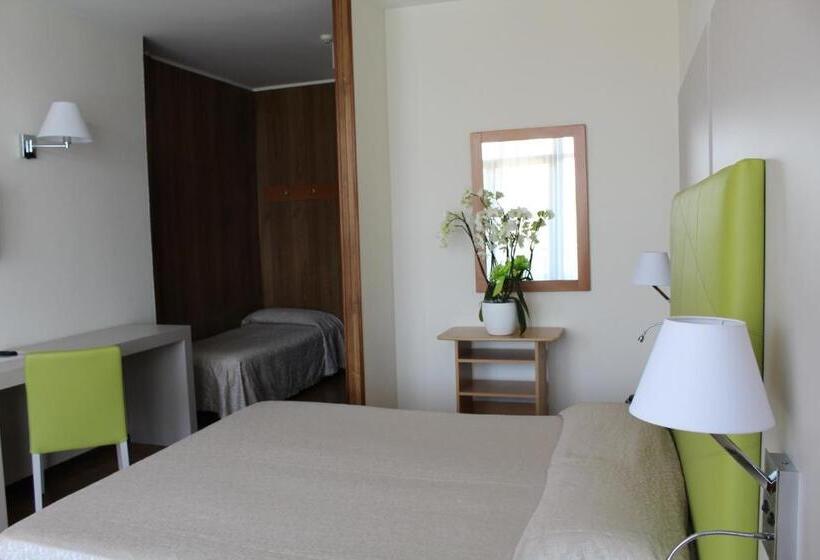 اتاق استاندارد چهار تخته, Residence Holiday
