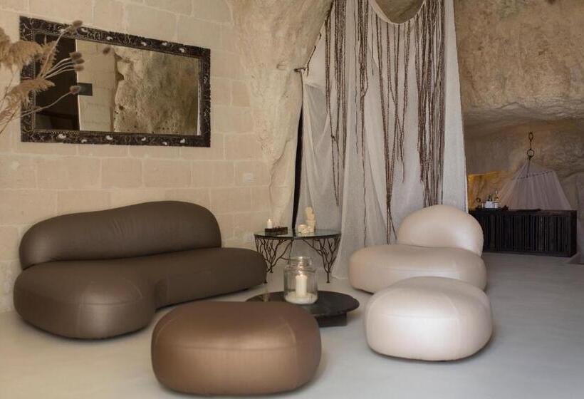 سوییت, Sant Angelo, Matera