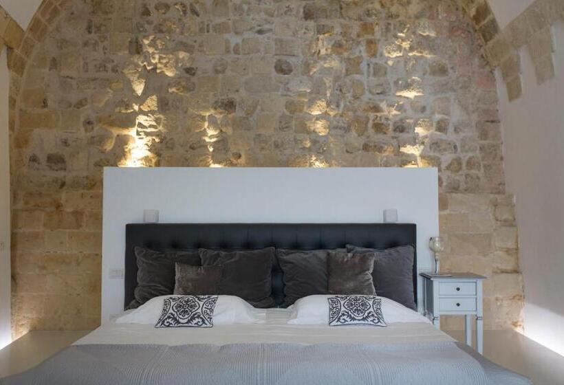 سوییت, Sant Angelo, Matera
