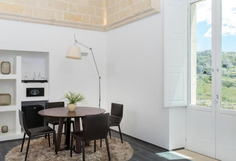 سوییت سوپریور, Sant Angelo, Matera