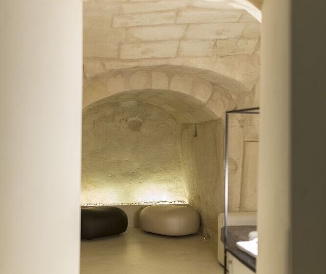 اتاق لوکس, Sant Angelo, Matera