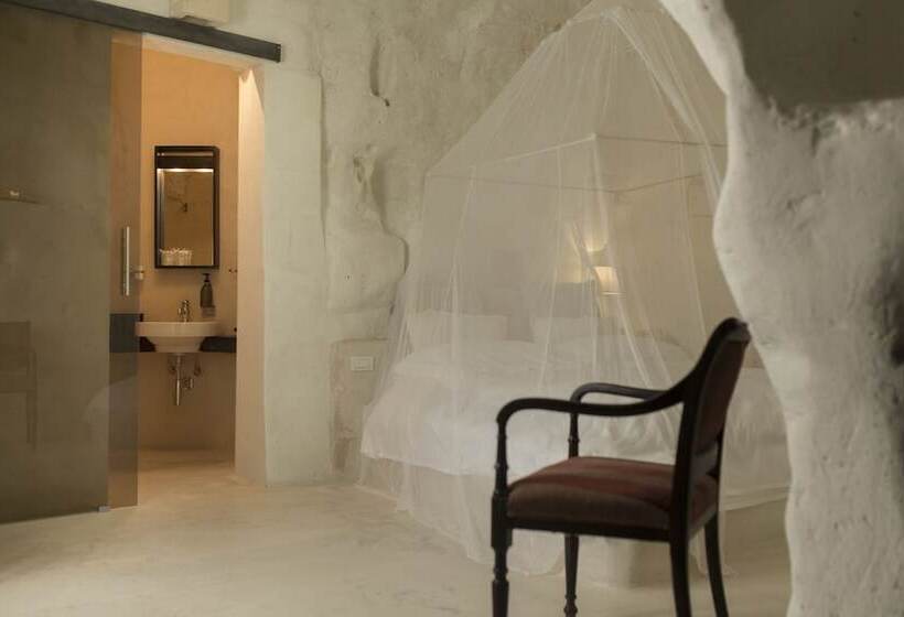 اتاق لوکس, Sant Angelo, Matera
