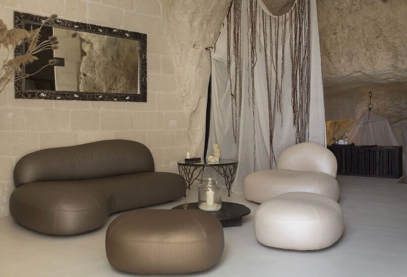 سوییت, Sant Angelo, Matera