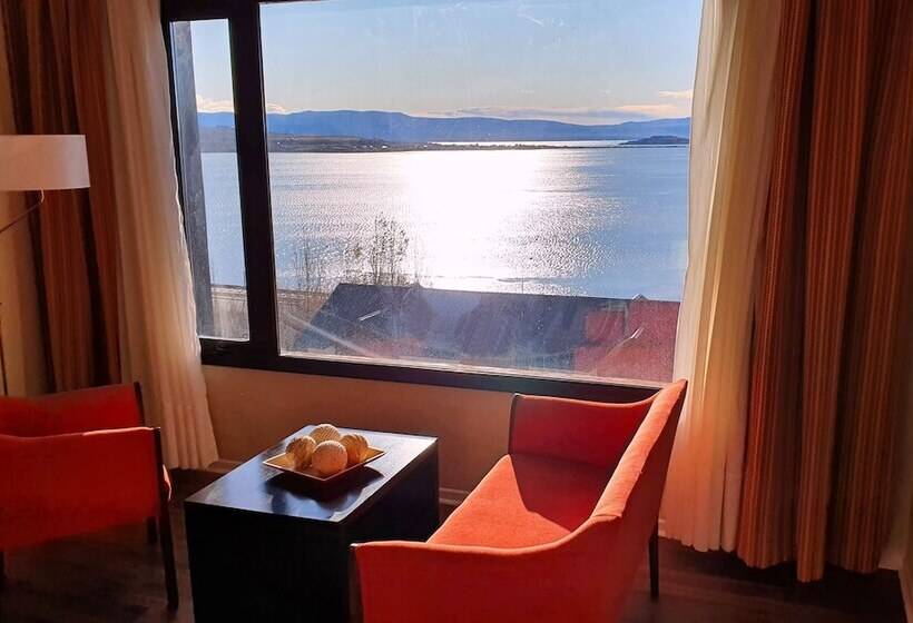 سوییت جونیور, Xelena Hotel & Suites