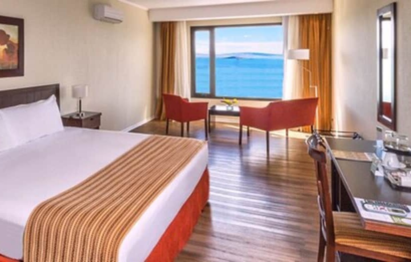 سوییت جونیور, Xelena Hotel & Suites