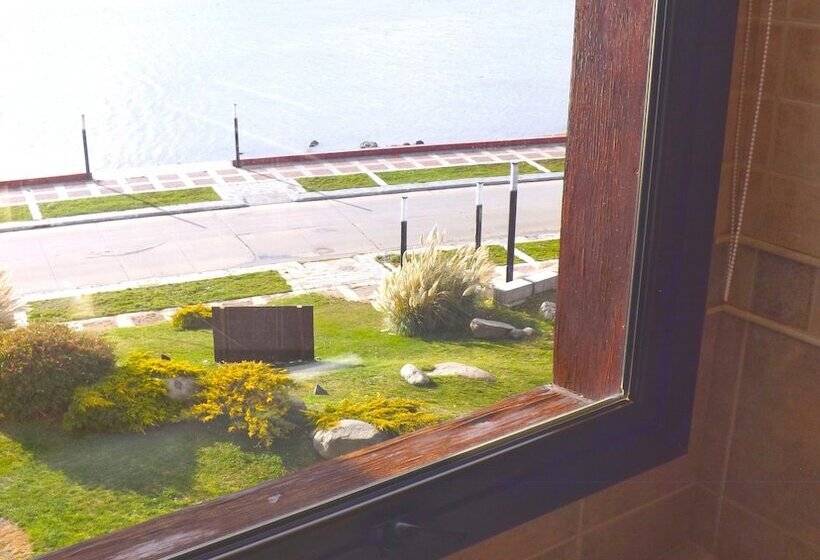 سوییت لوکس, Xelena Hotel & Suites