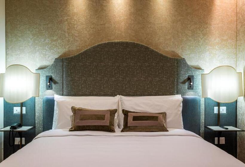 Quarto superior, Acca Hotel