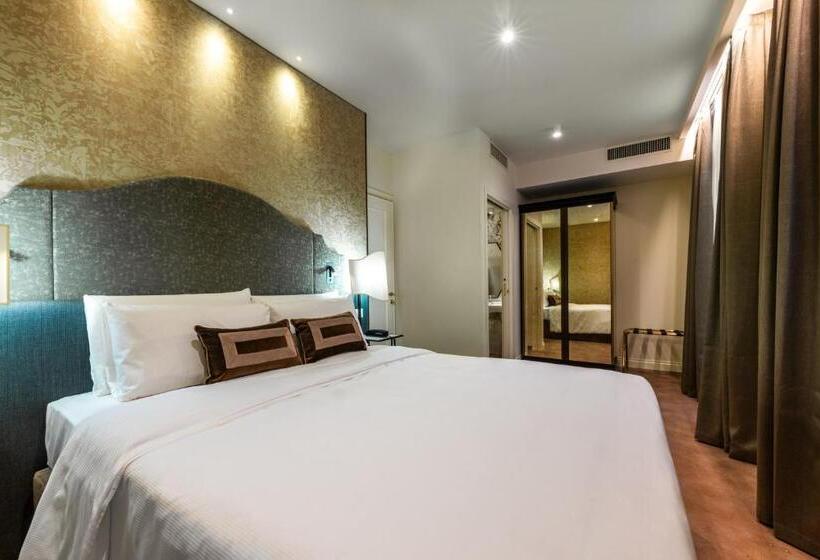 Quarto standard interior, Acca Hotel