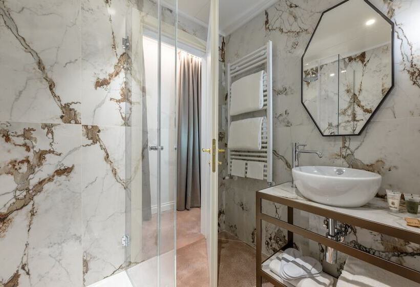 Quarto standard, Acca Hotel