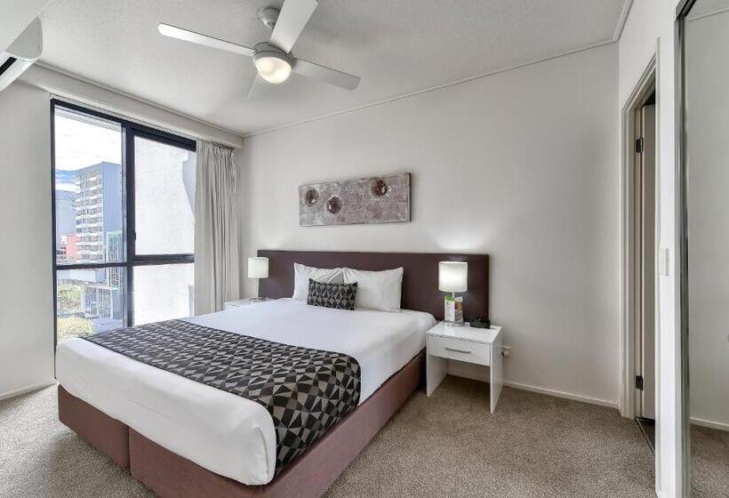 דירת שני חדרים, Flynn Brisbane