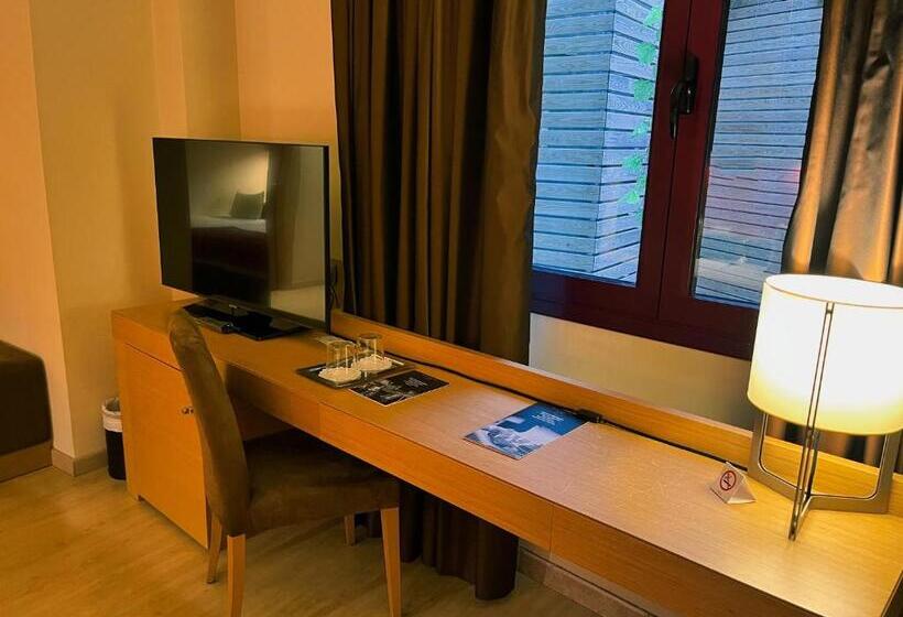 اتاق راحتی سه تخته, Wuau! Hotel Galanthus & Spa