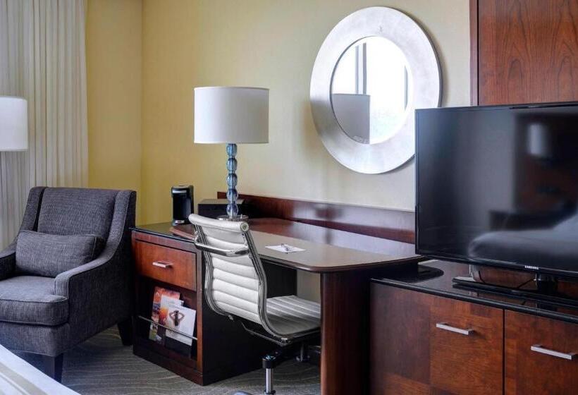 Стандартный Номер Кровать Кинг, Newport News Marriott At City Center
