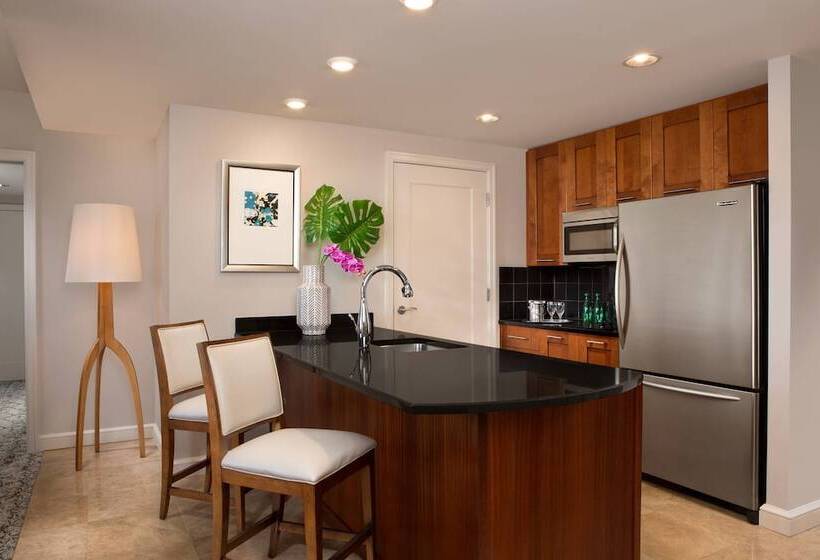 Апартаменты 2 Спальни, Palm Beach Marriott Singer Island Beach Resort & Spa