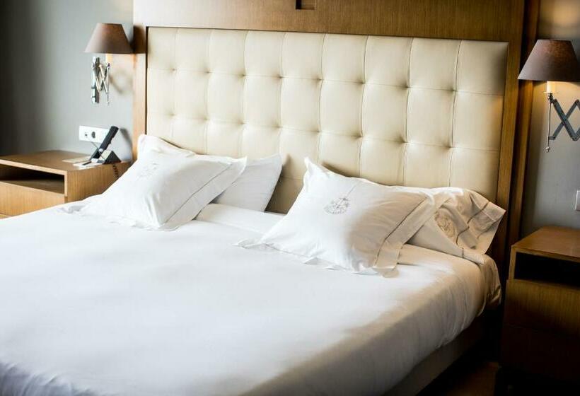 プレミアムルーム, Pazo Los Escudos Hotel Spa & Resort