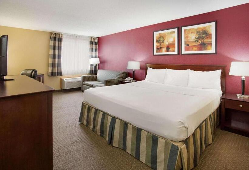 Стандартный Номер Кровать Кинг, Ramada By Wyndham Bettendorf
