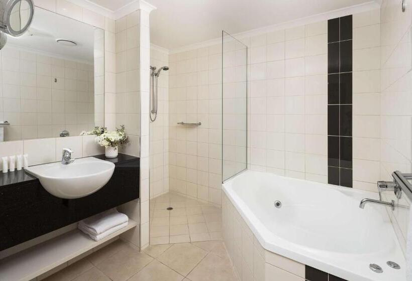 جناح ديلوكس, Rydges Mackay Suites