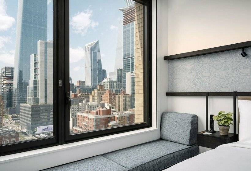 Quarto Estandar Cama Casal, Arlo Midtown