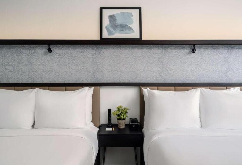 Quarto Estandar 2 Camas Casal, Arlo Midtown