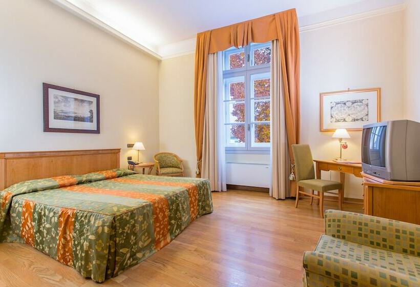اتاق سوپریور, Grand Hotel Entourage   Palazzo Strassoldo