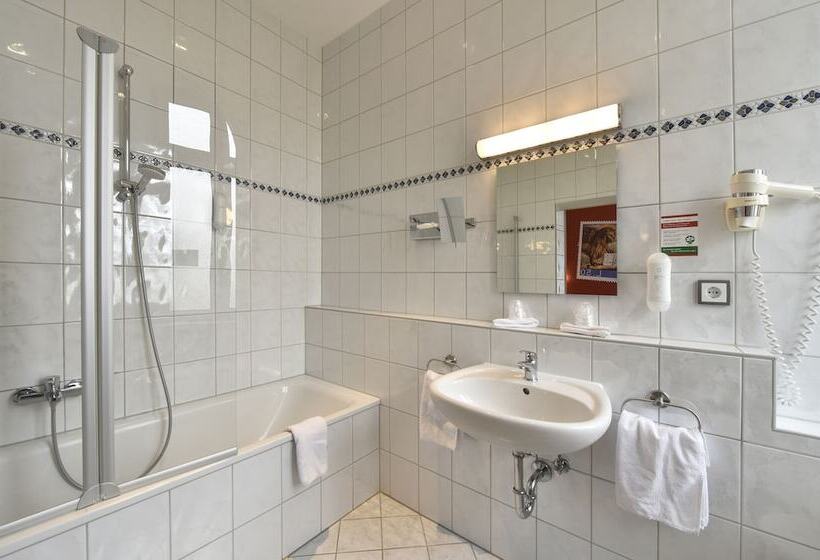 اتاق راحتی, Adria München