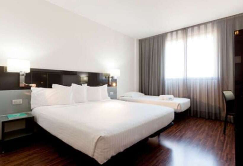 스탠다드 트리플 룸, Ciudad De Mostoles