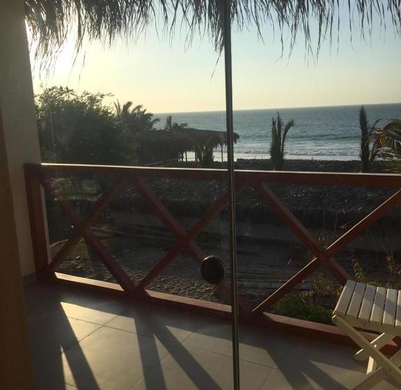 اتاق لوکس با بالکن و چشم‌انداز دریا, Origenes Spa & Lodging