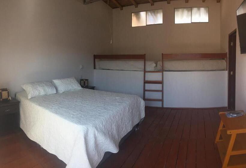 اتاق خانوادگی با چشم‌انداز باغ, Origenes Spa & Lodging