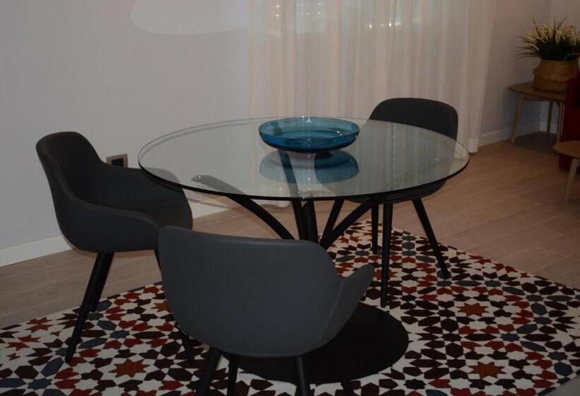 سوییت سوپریور, Les 7 Suites Erica