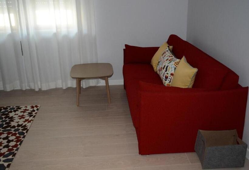 سوییت سوپریور, Les 7 Suites Erica