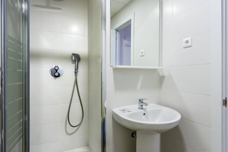 اتاق استاندارد یک نفره, Hostal Sol Y Miel