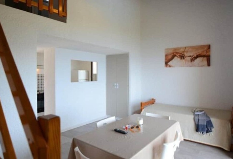 Апартаменты 2 Спальни Вид на Море, Residence Roc E Mare Cargèse
